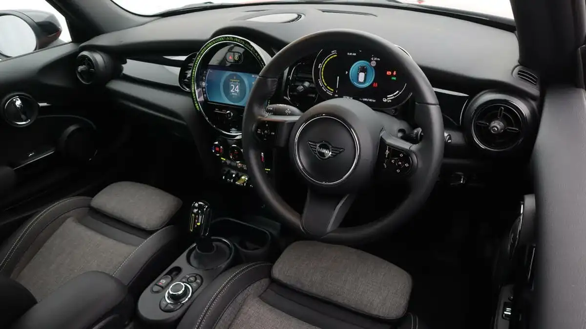 2023-mini-cooper-e-cooper-s-2-big-9