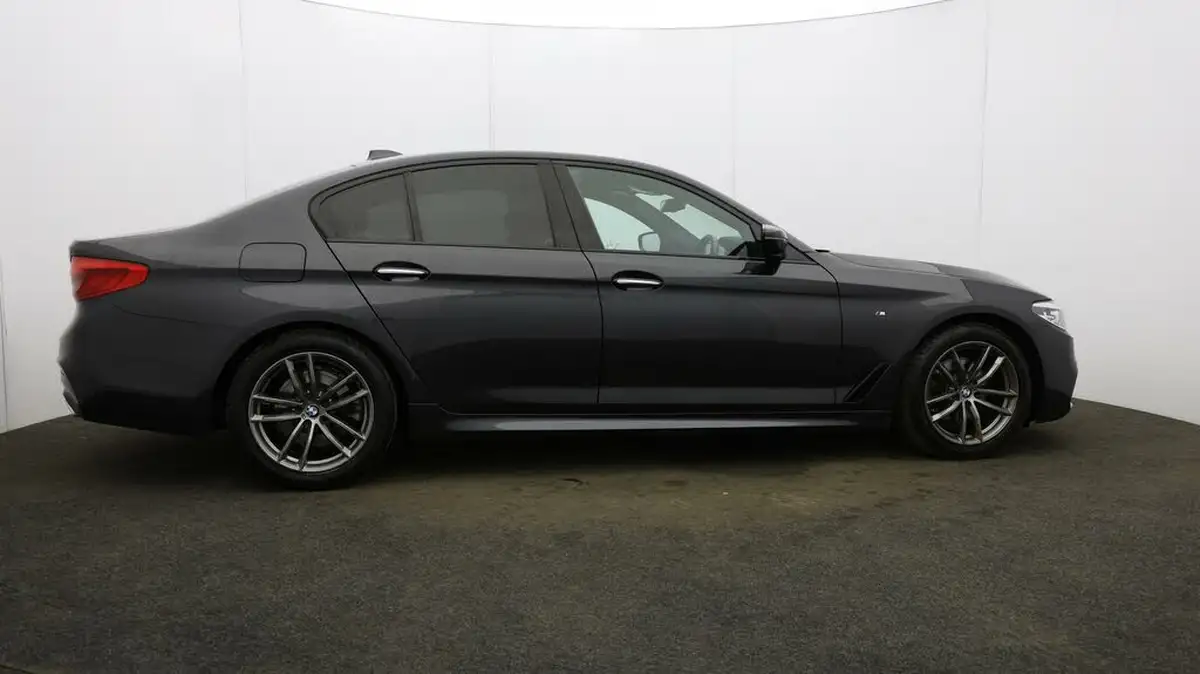 2018-bmw-5-series-20td-520d-m-sport-188bhp-ss-saloon-4d-big-49