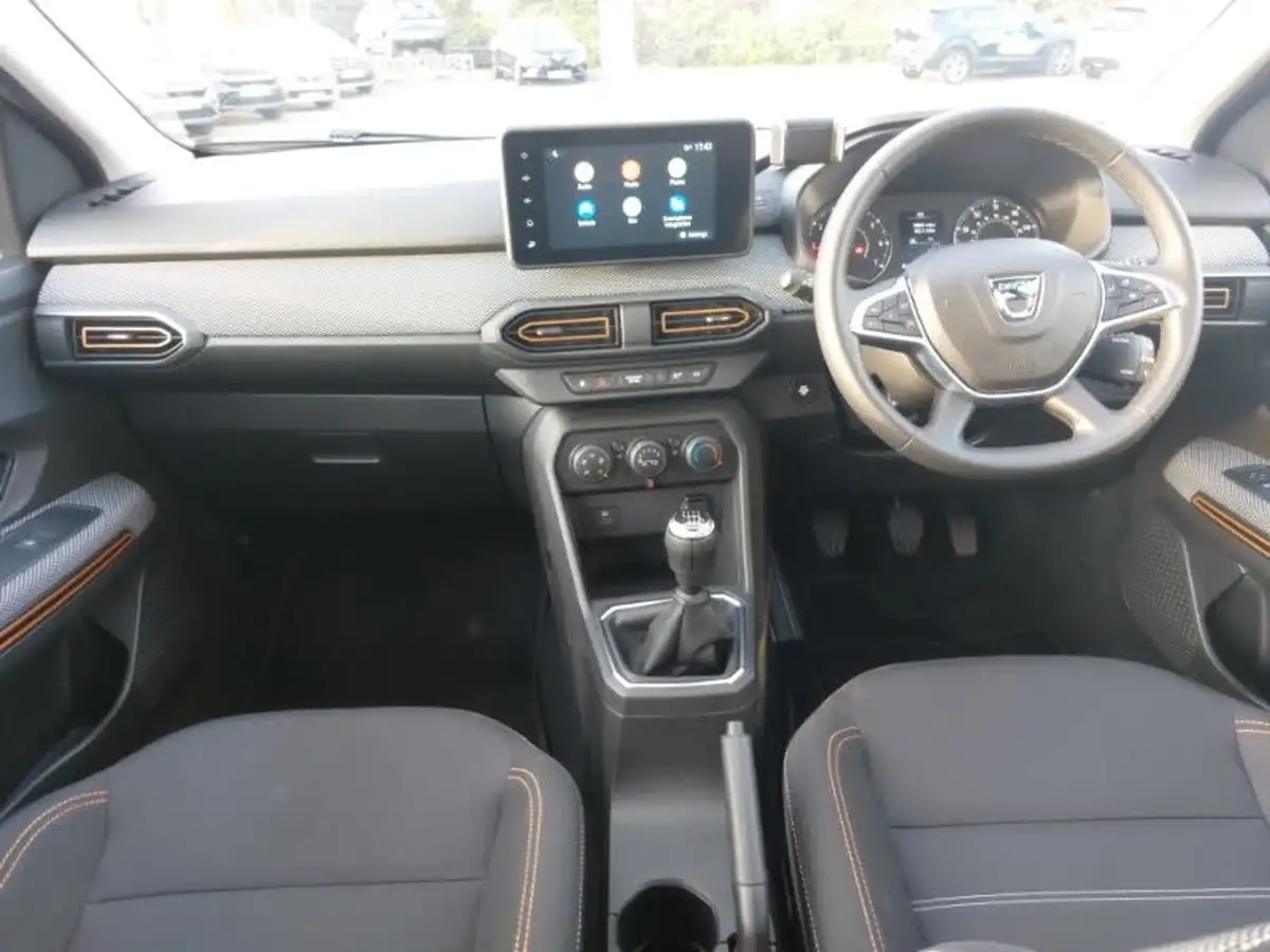2022-dacia-sandero-stepway-10-tce-comfort-90bhp-big-2