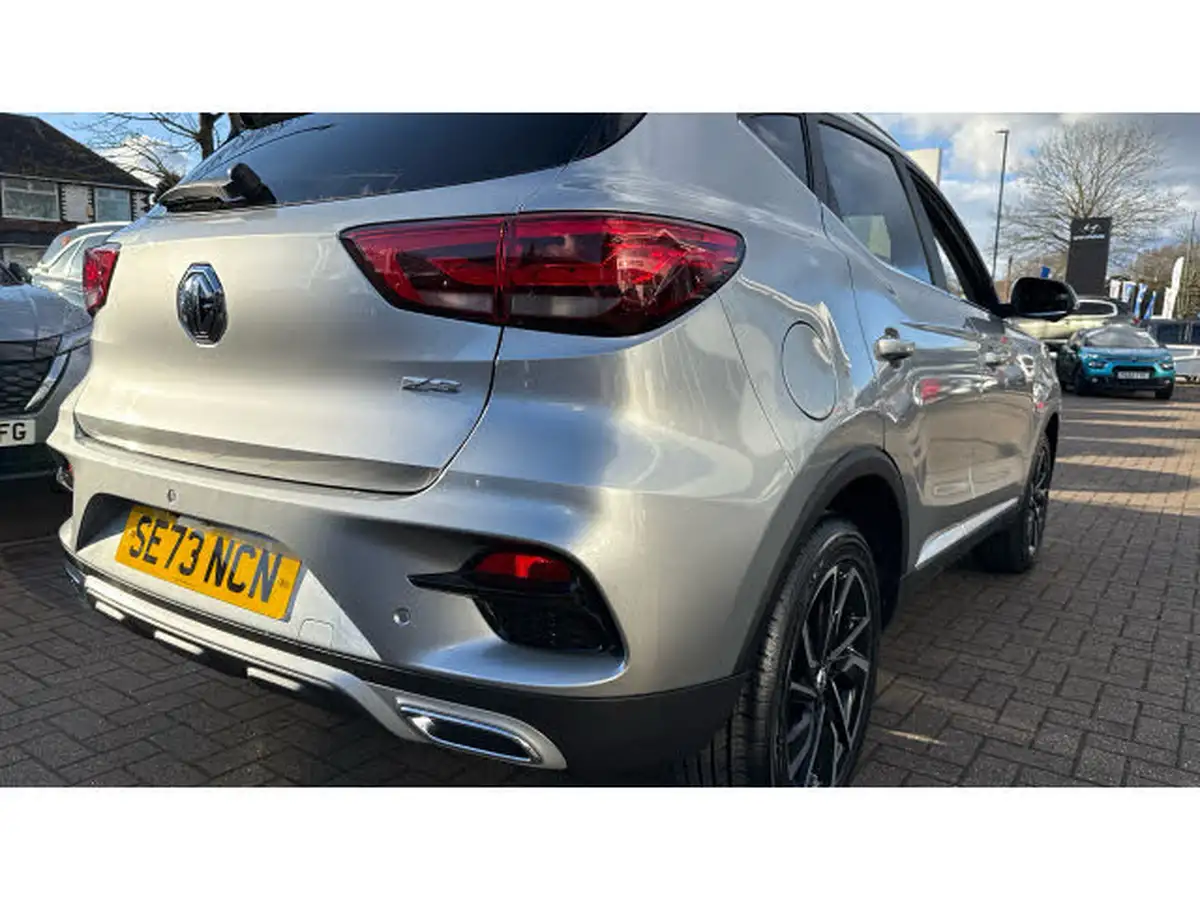 2024-mg-zs-suv-15-vti-tech-exclusive-big-42