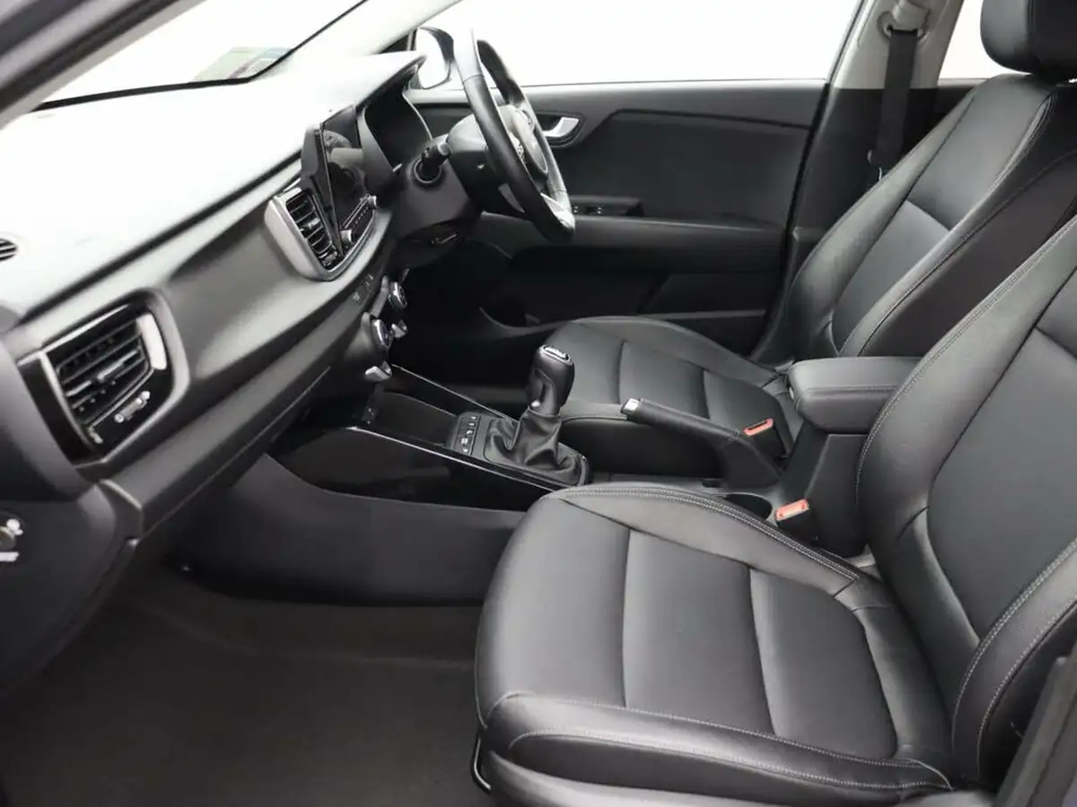 2022-kia-rio-10-t-gdi-3-big-29