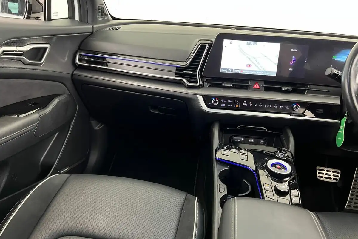 2023-kia-sportage-16-t-gdi-gt-line-226bhp-hev-auto-big-32