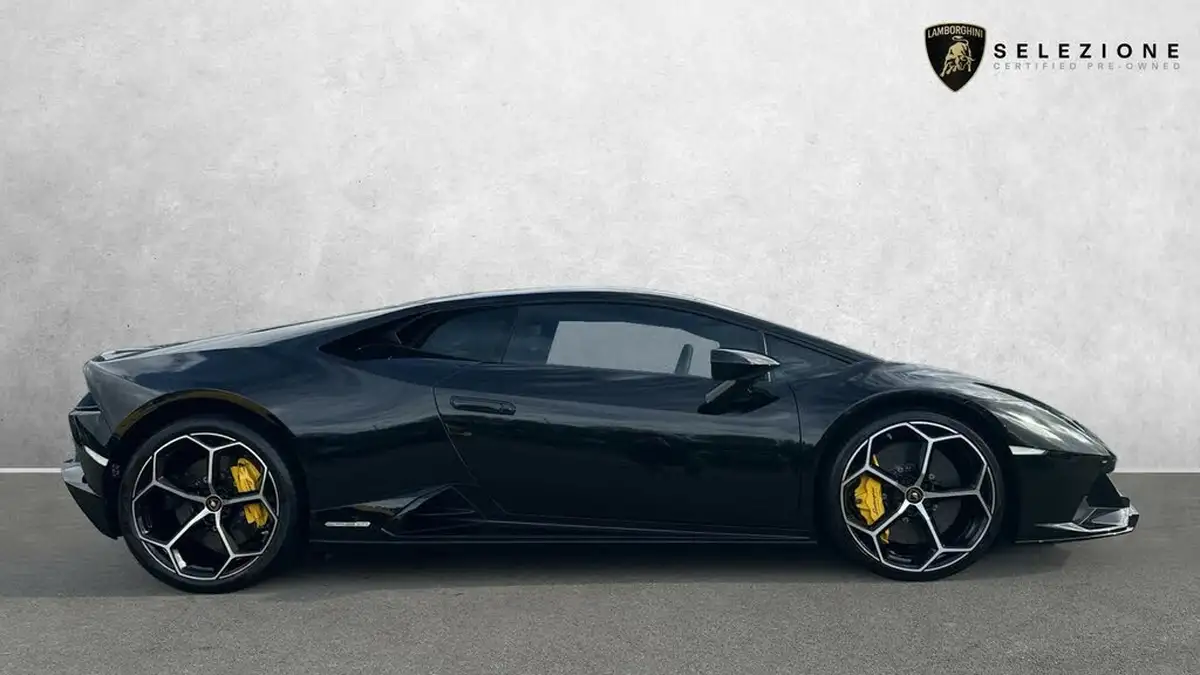2020-lamborghini-huracan-52-evo-640ps-4wd-coupe-big-1