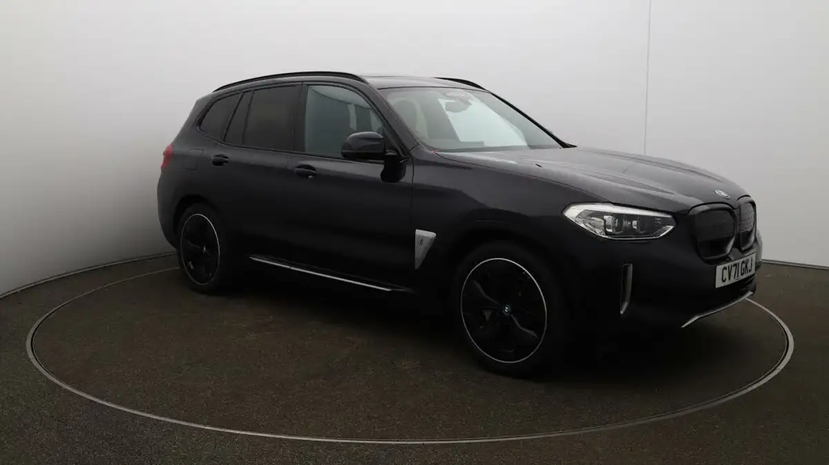 2021-bmw-ix3-e-premier-edition-big-1