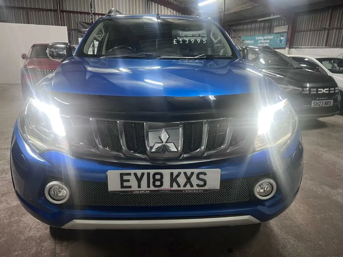 2018-mitsubishi-l200-24di-d-barbarian-eu6-big-4