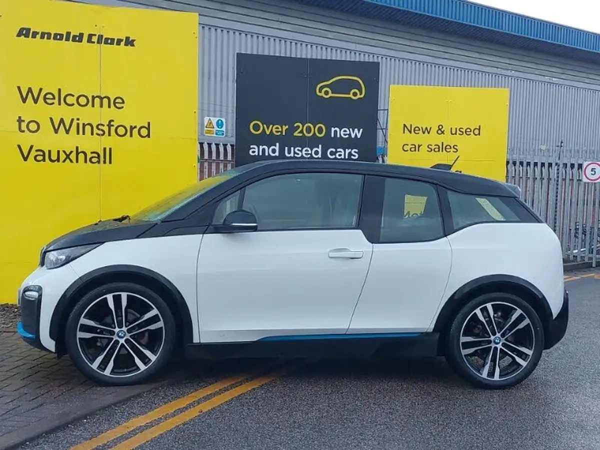 2021-bmw-i3-e-120-ah-s-big-3