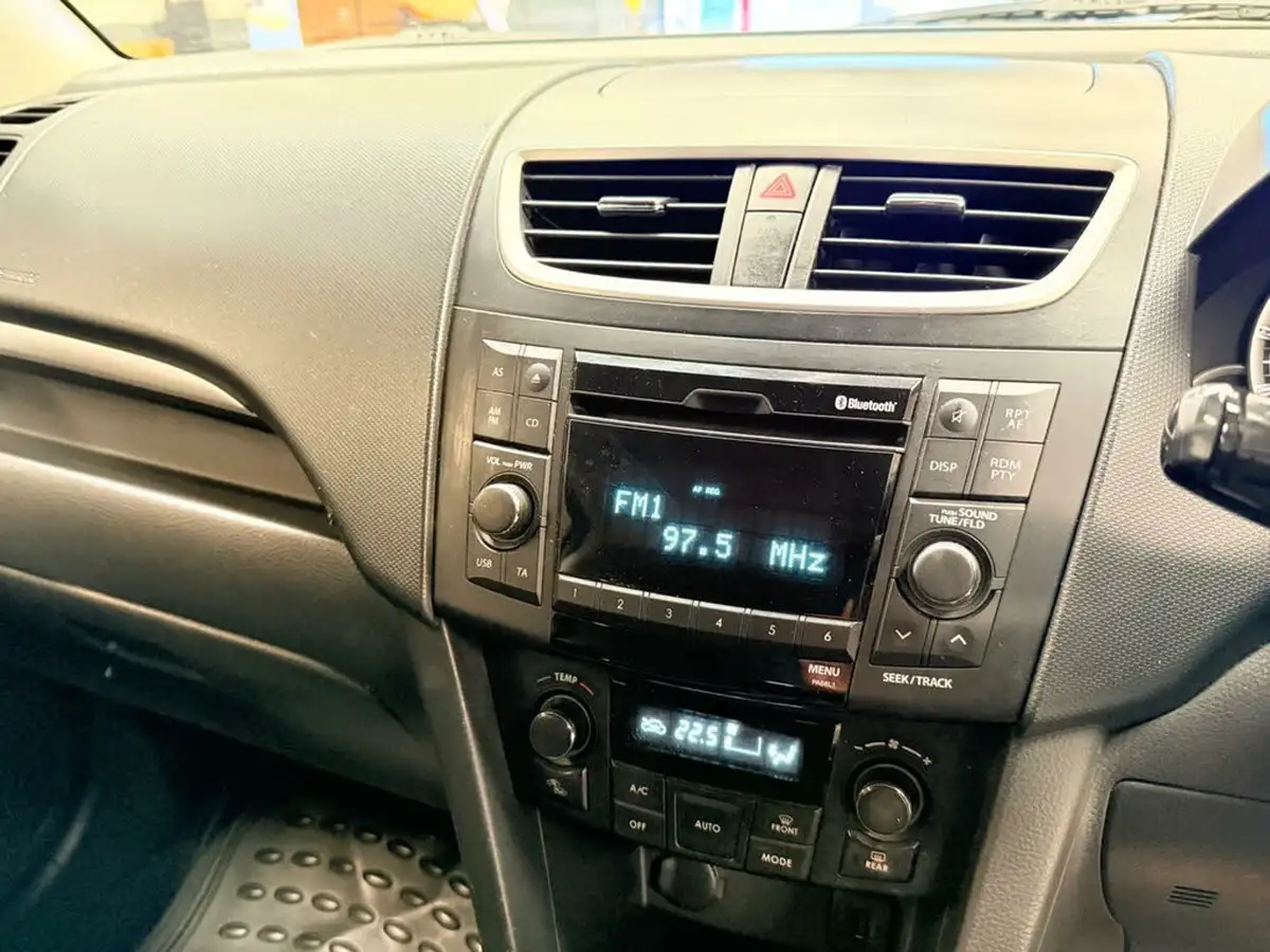 2012-suzuki-swift-12-sz4-5d-auto-big-12