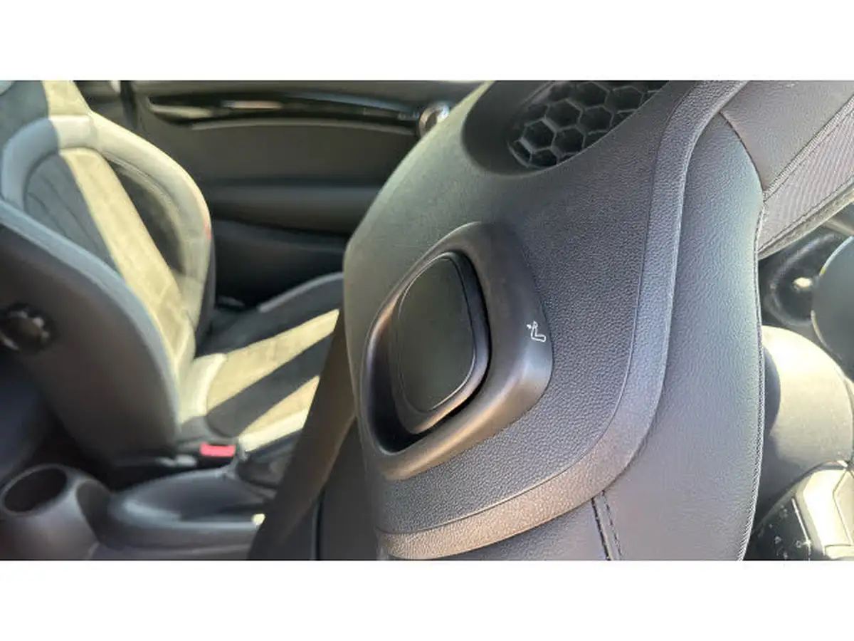 2022-mini-cooper-20-john-cooper-works-hatchback-3d-big-30