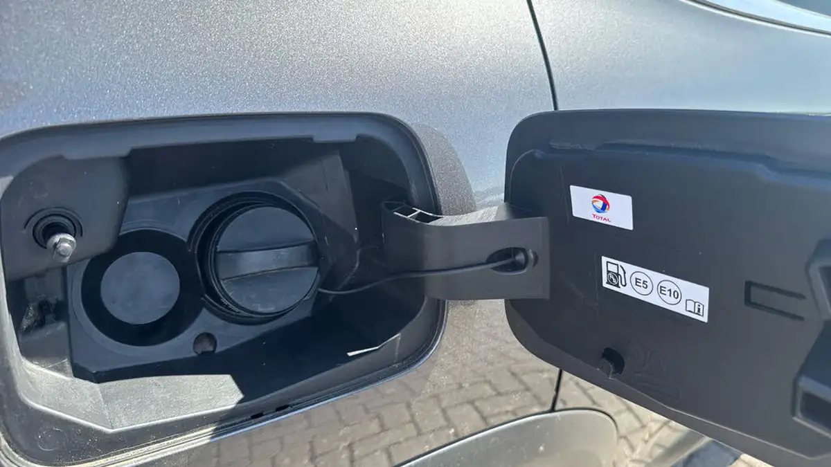 2022-citroen-c5-aircross-12-puretech-shine-ss-big-40
