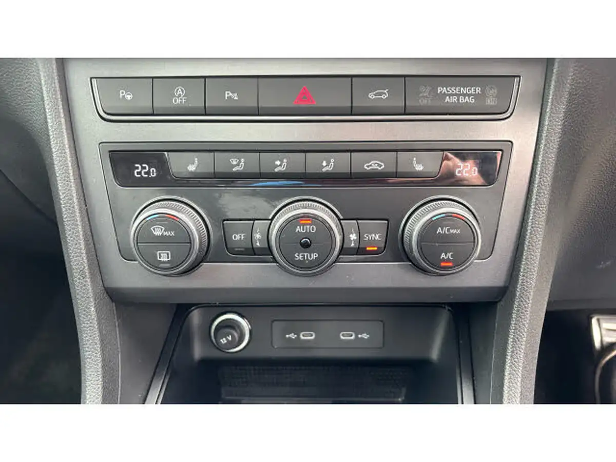 2024-cupra-ateca-15-ecotsi-v2-big-25