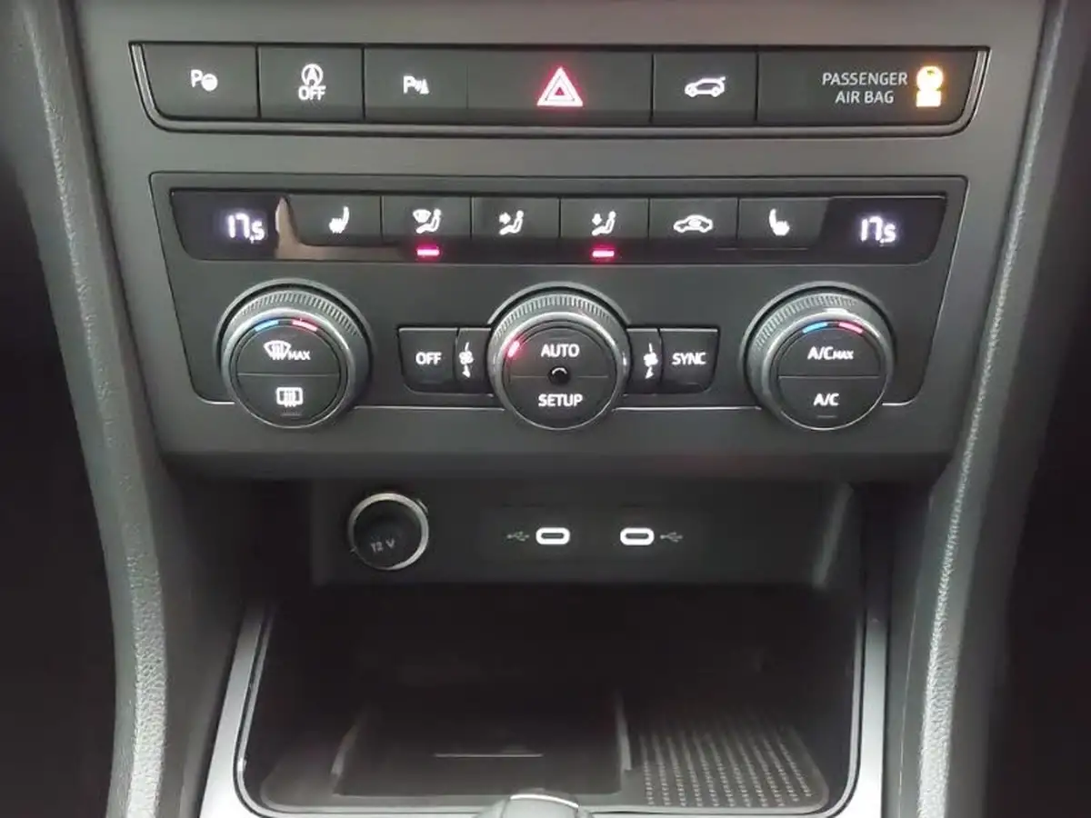2024-cupra-ateca-15-ecotsi-v2-big-14