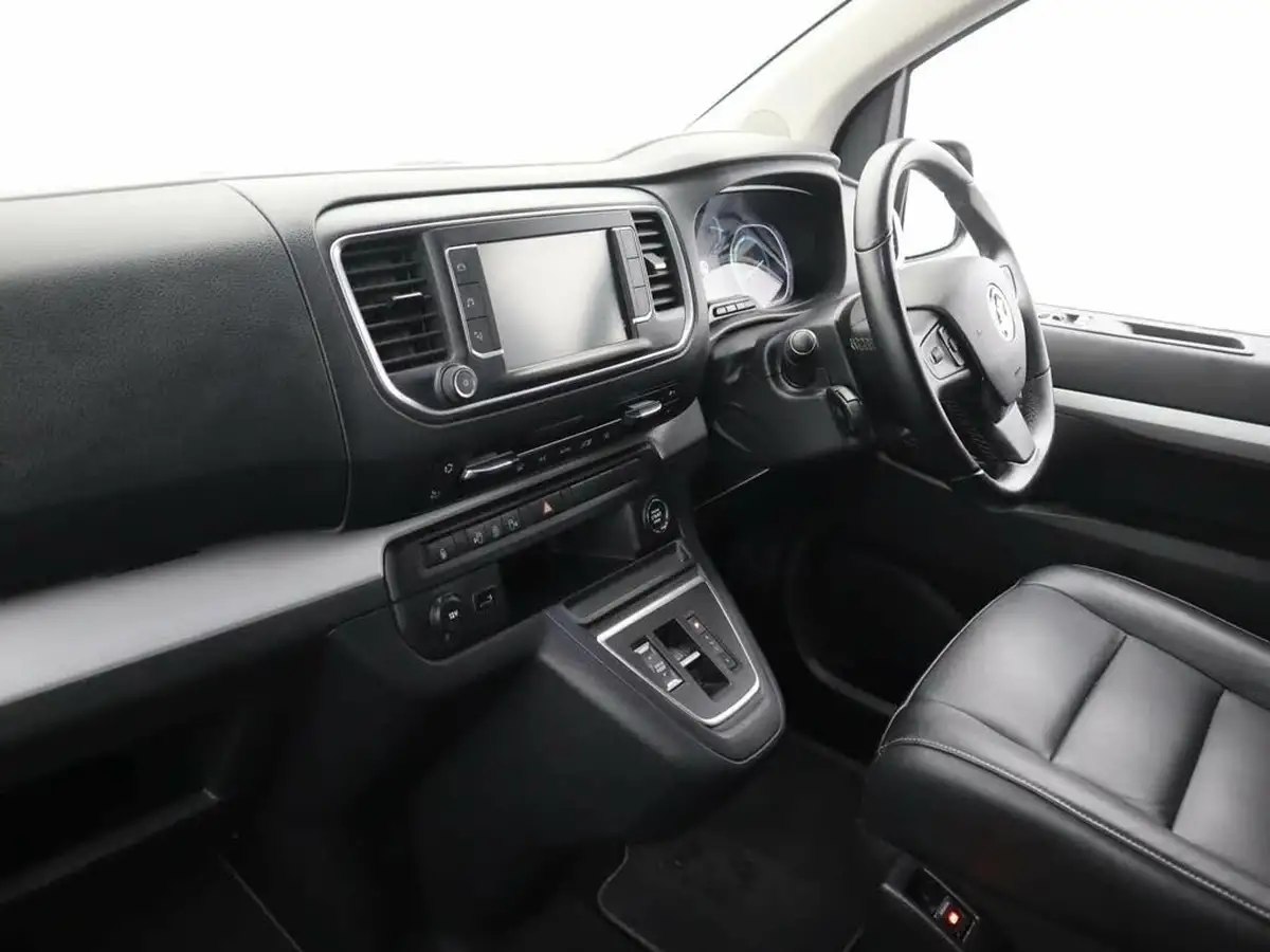 2023-vauxhall-vivaro-life-e-ultimate-l-big-12