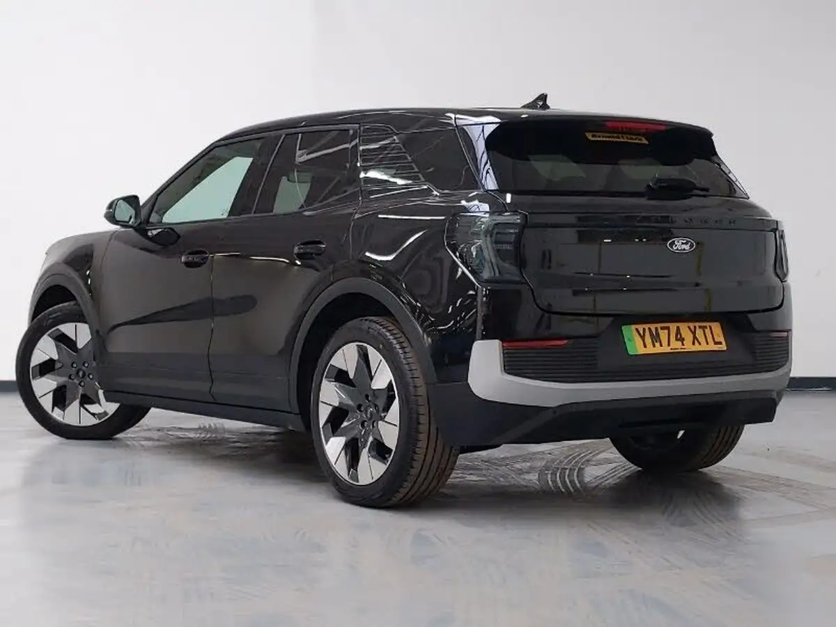 2024-ford-explorer-e-premium-286ps-77kwh-big-1