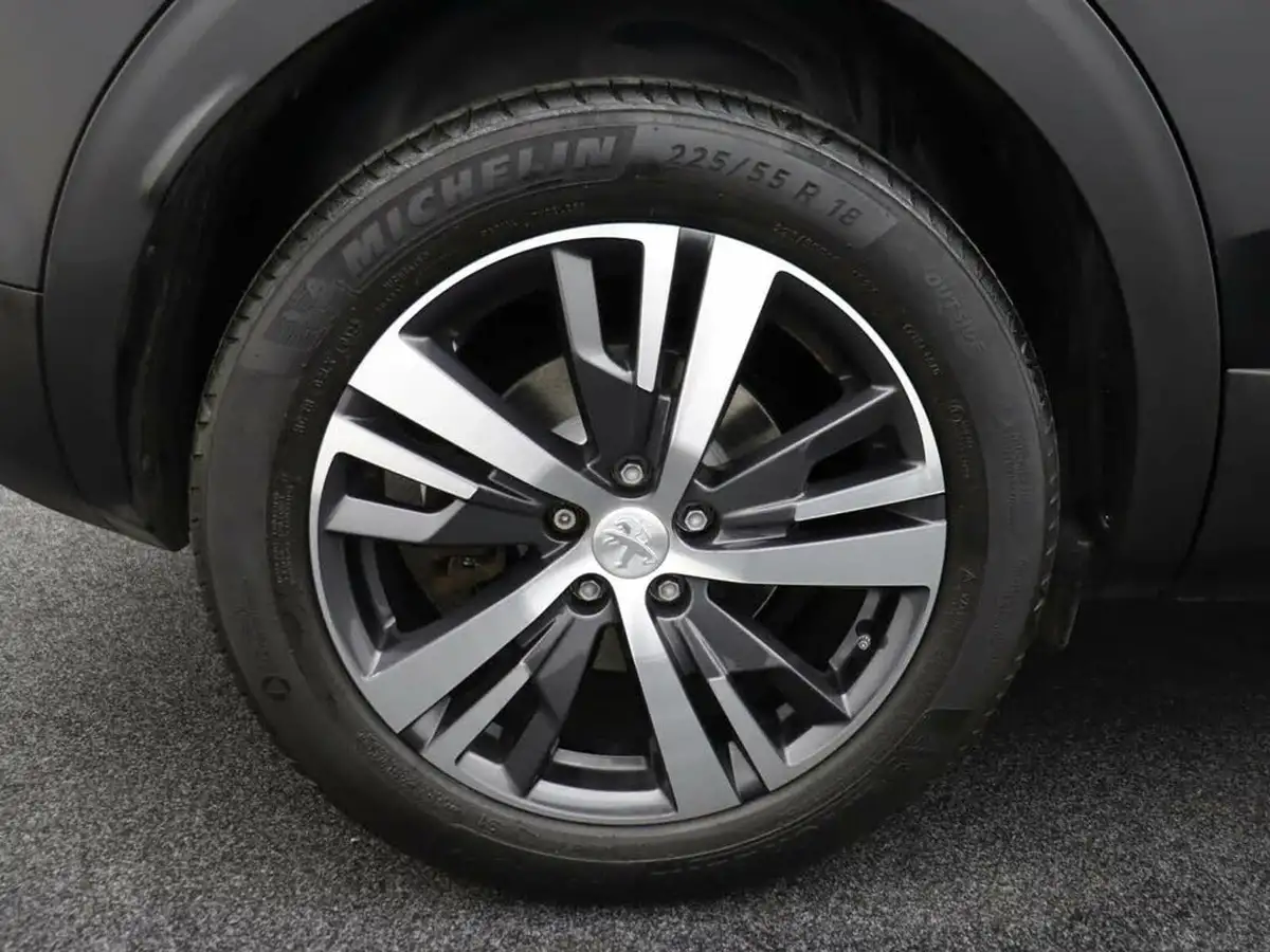 2022-peugeot-3008-suv-12-puretech-allure-big-12
