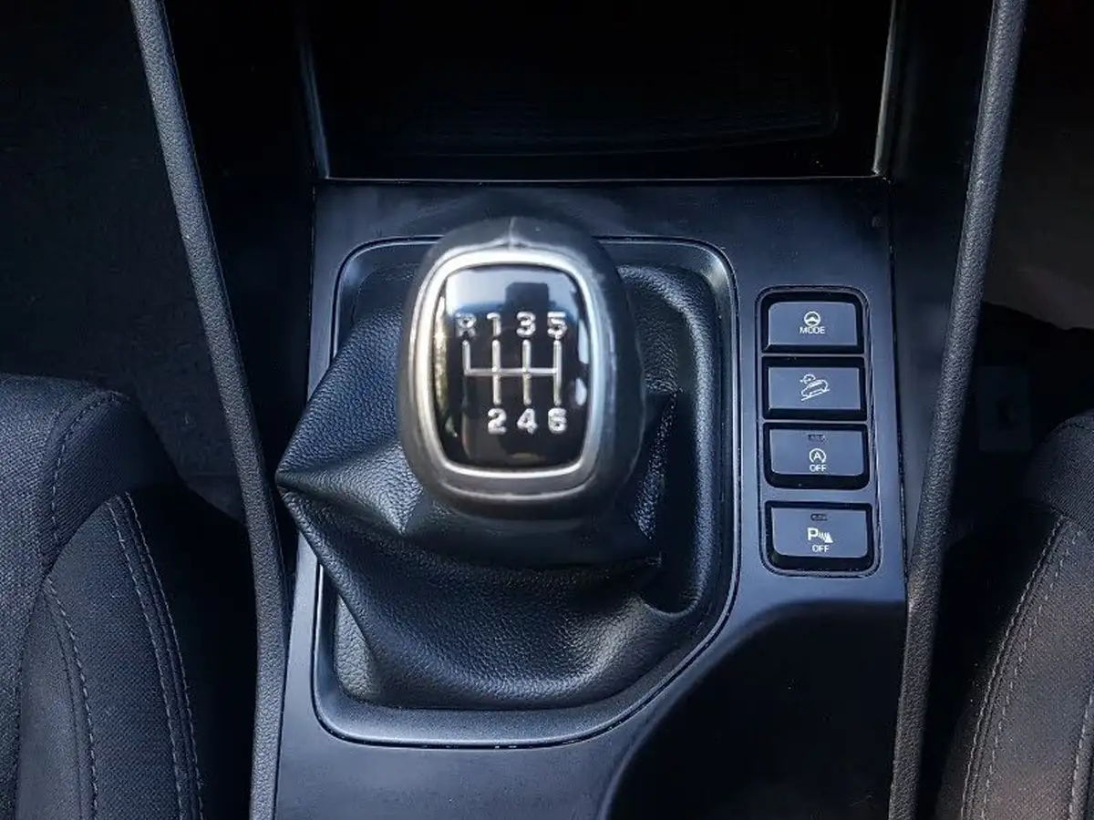2020-hyundai-tucson-16-gdi-se-nav-big-17