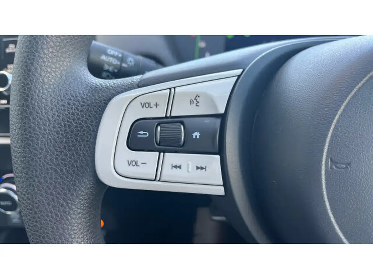 2022-honda-jazz-15-i-mmd-sr-109ps-big-14
