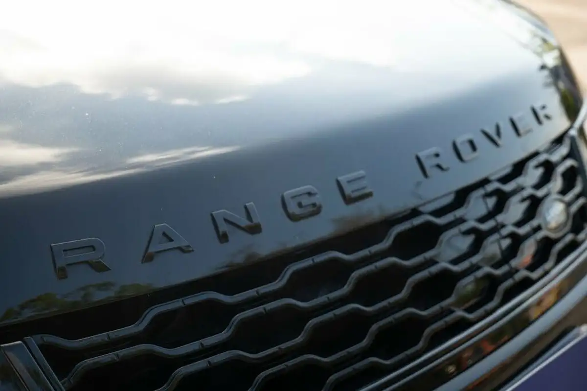 2022-land-rover-range-rover-sport-20-p400e-hse-dynamic-big-33