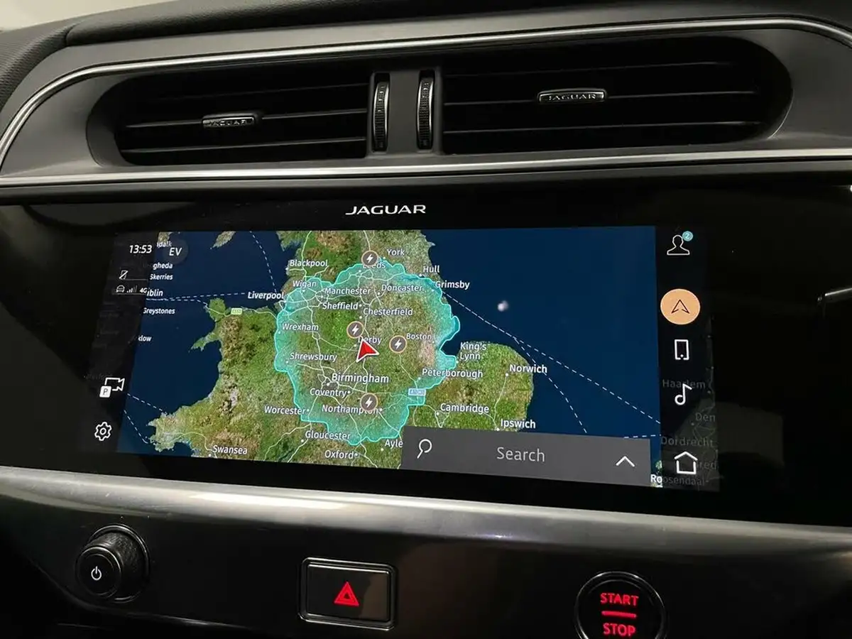 2021-jaguar-i-pace-ev400-hse-big-15