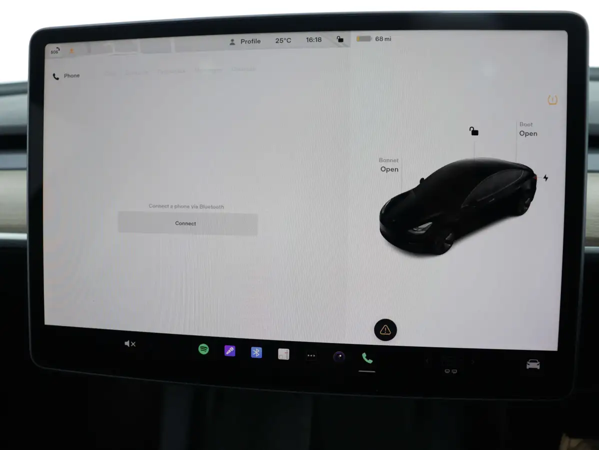 2022-tesla-model-3-e-long-range-big-19