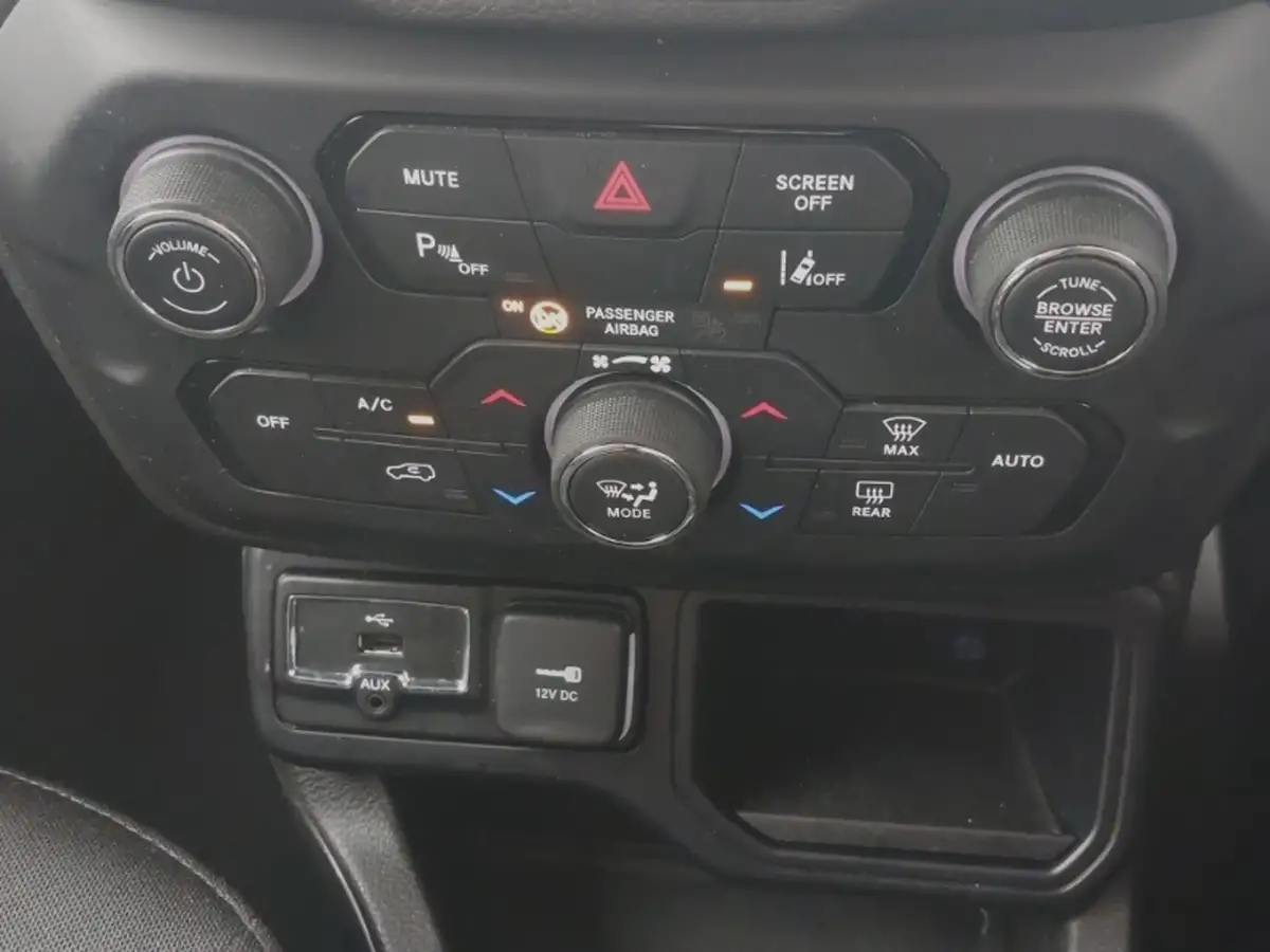 2021-mini-cooper-15-cooper-sport-series-ii-hatchback-5d-auto-big-16