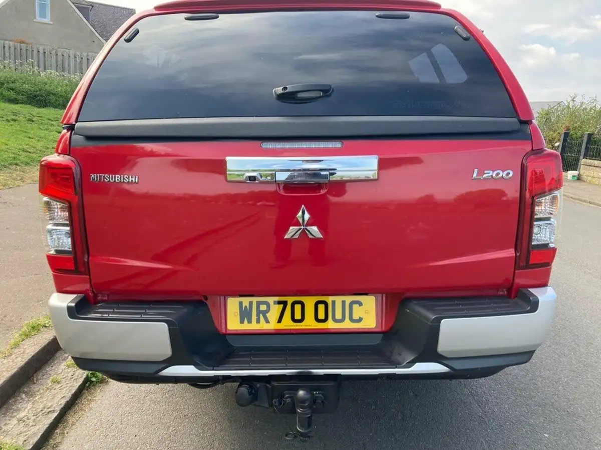 2020-mitsubishi-l200-22di-d-warrior-big-3