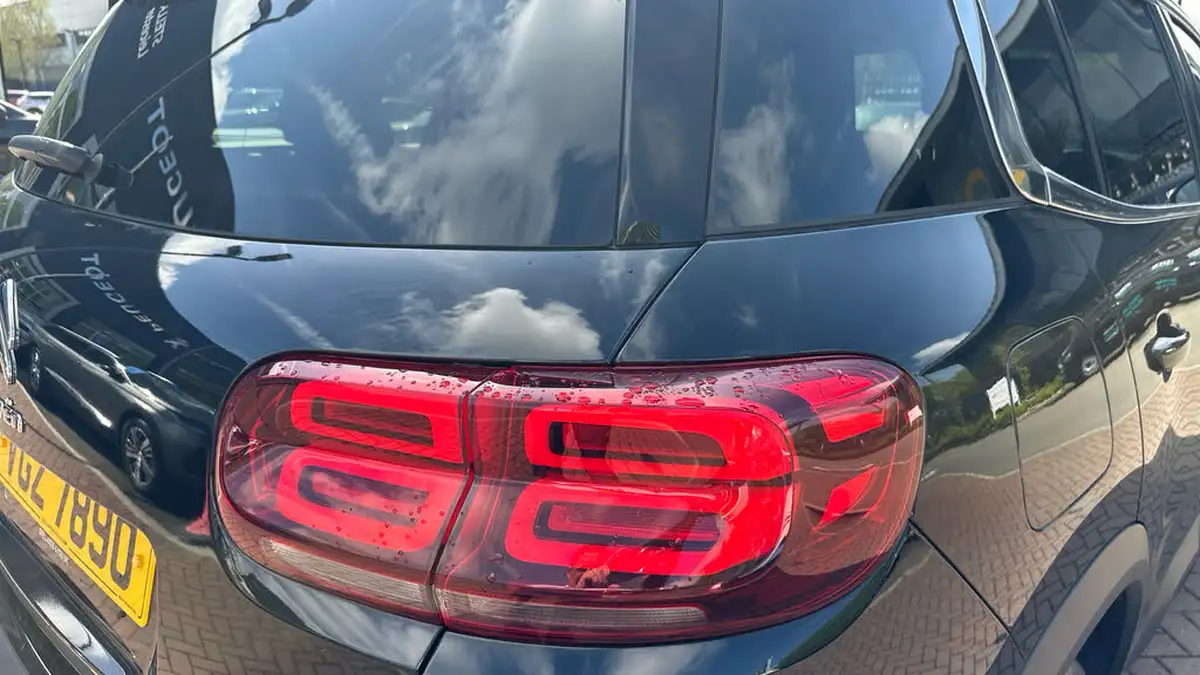2021-citroen-c5-aircross-12-puretech-shine-big-44