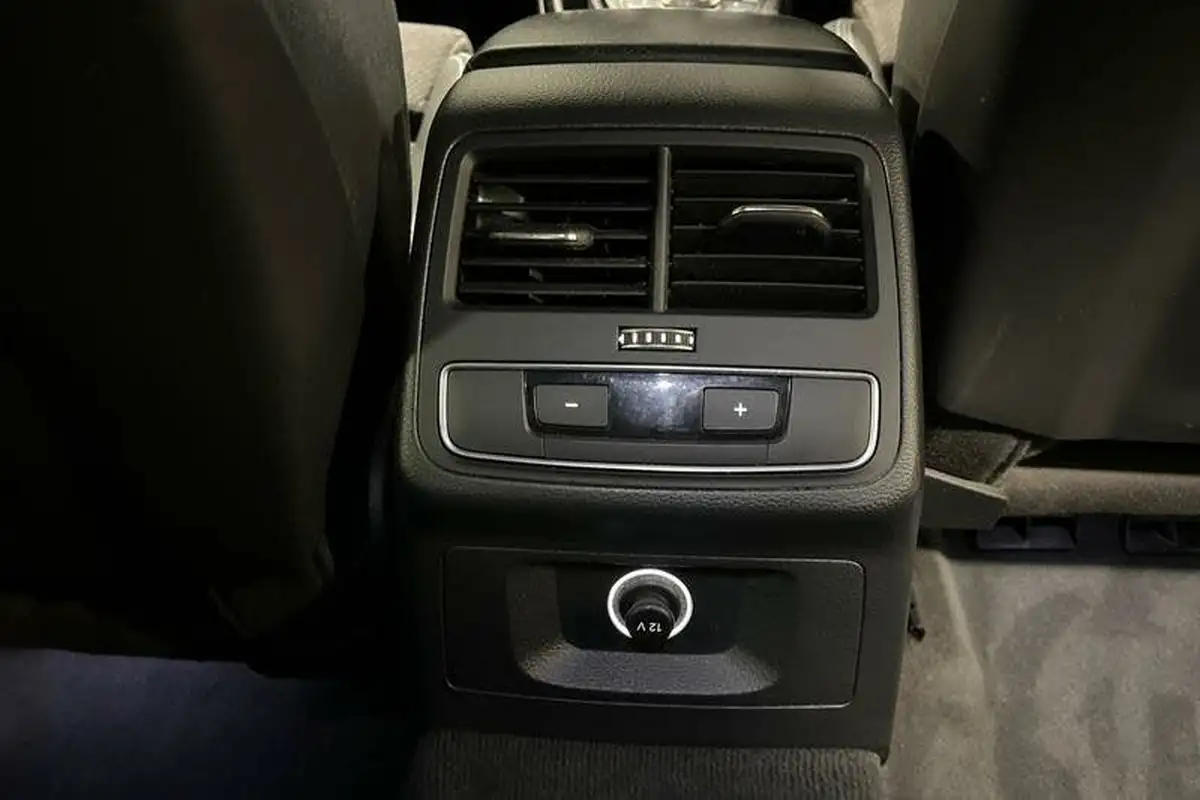 2018-audi-a4-14-tfsi-black-edition-big-36