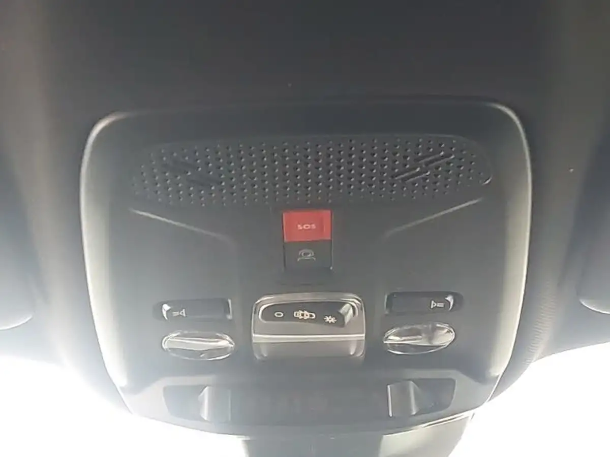 2024-peugeot-2008-suv-12-puretech-allure-130ps-big-10