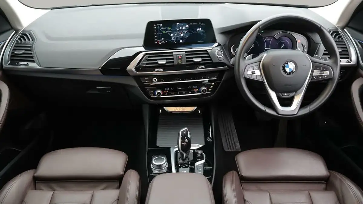 2021-bmw-x3-20-xdrive-30e-xline-big-13