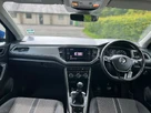 2020-volkswagen-t-roc-15-tsi-se-small-31