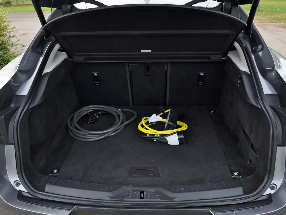 2021-jaguar-i-pace-ev400-hse-big-26