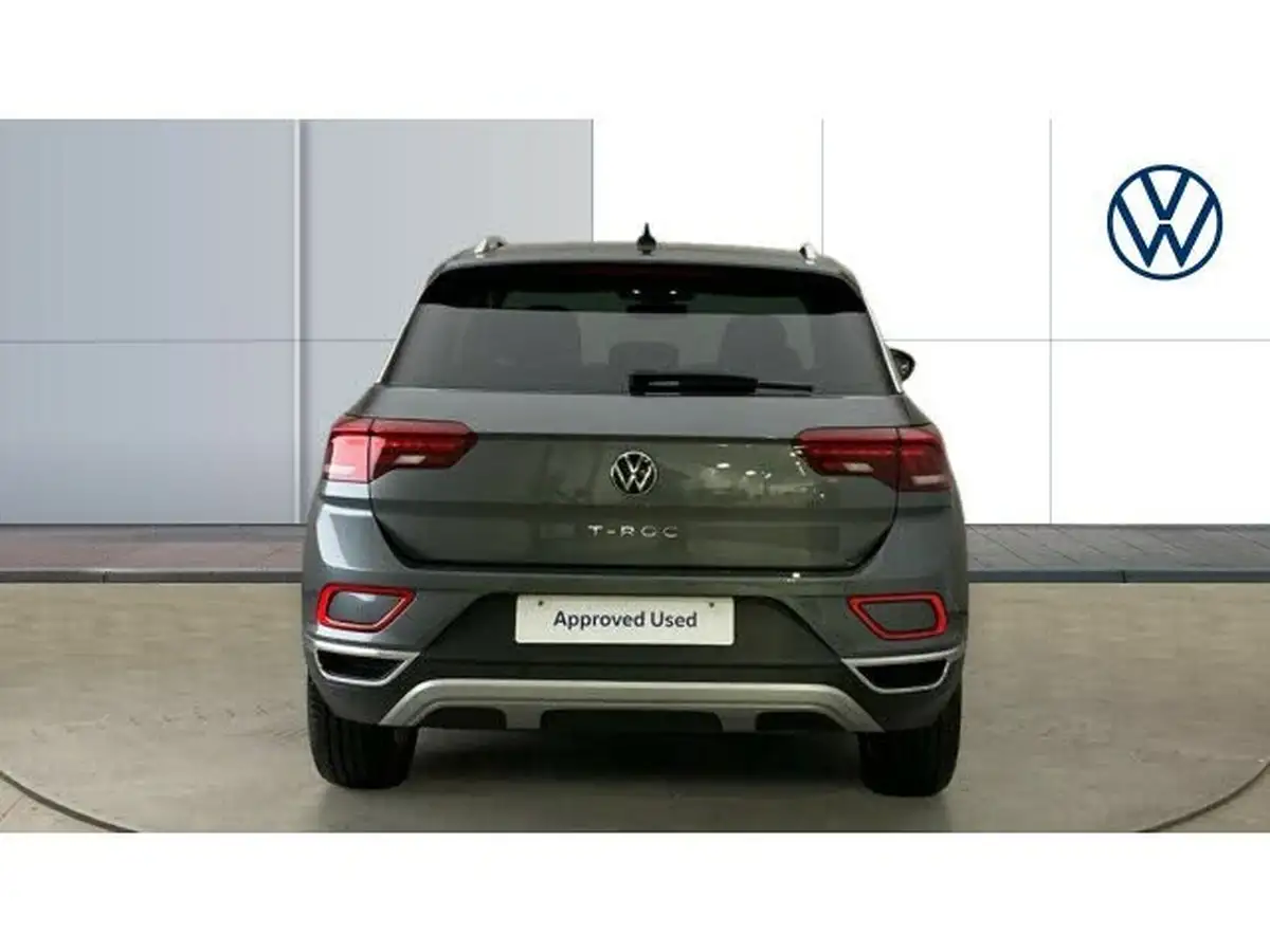 2023-volkswagen-t-roc-15-tsi-style-hatchback-5d-dsg-big-7