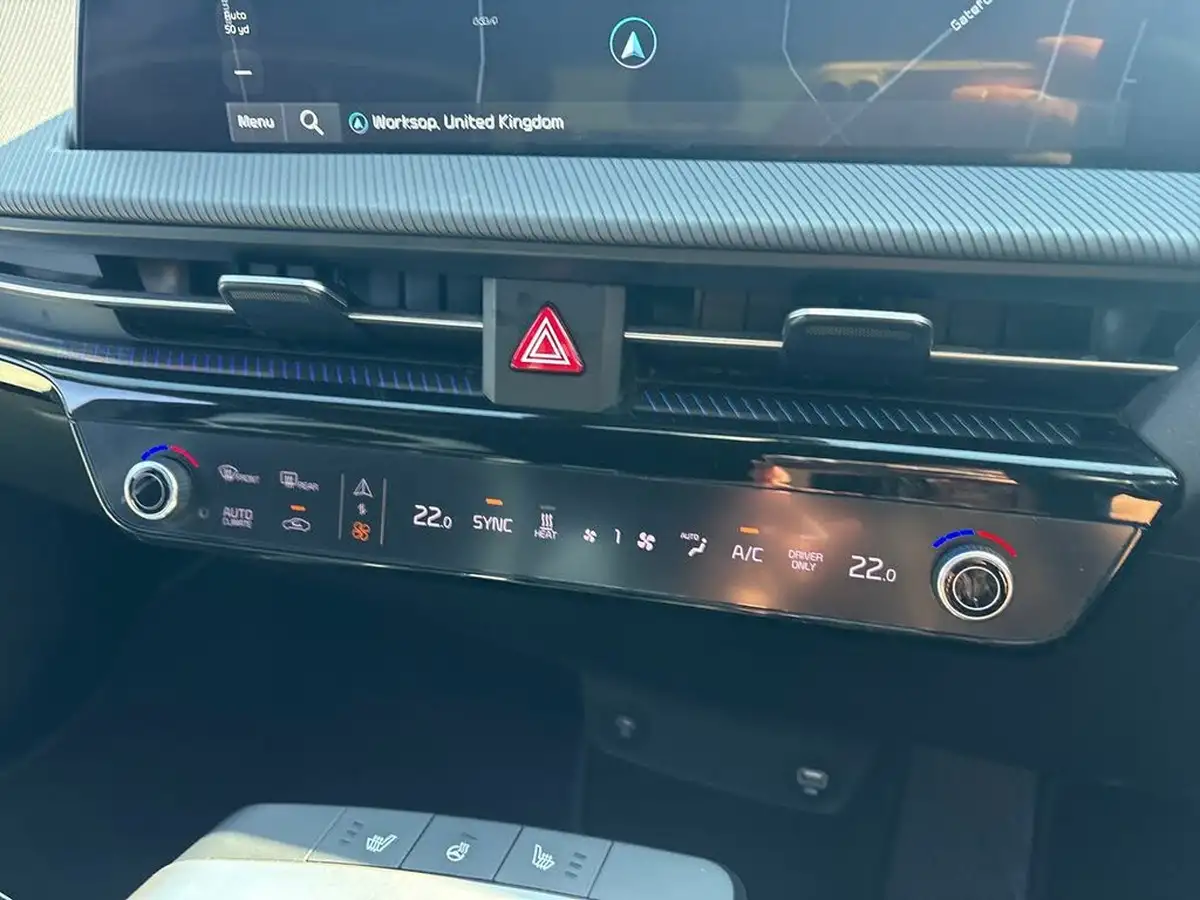 2022-kia-ev6-e-gt-line-320bhp-awd-heat-pump-big-13