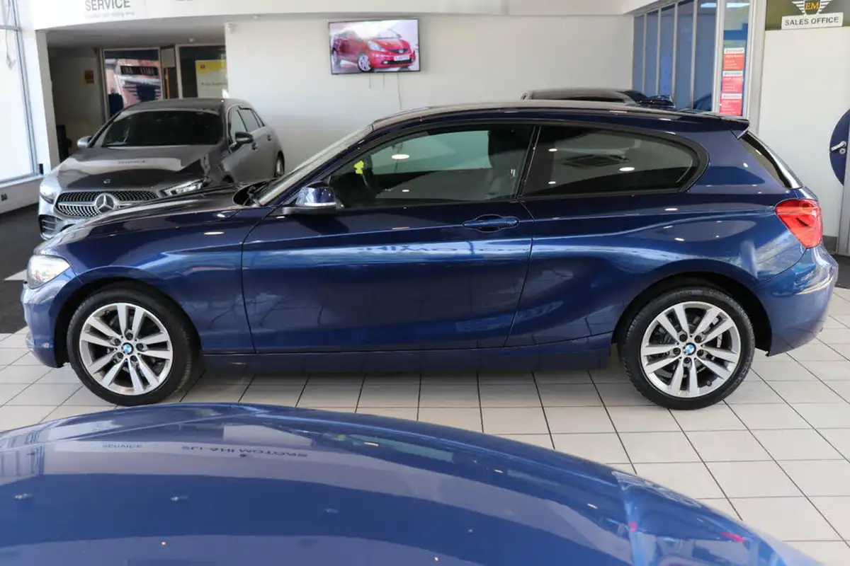 2017-bmw-1-series-15td-116d-sport-3d-auto-big-4