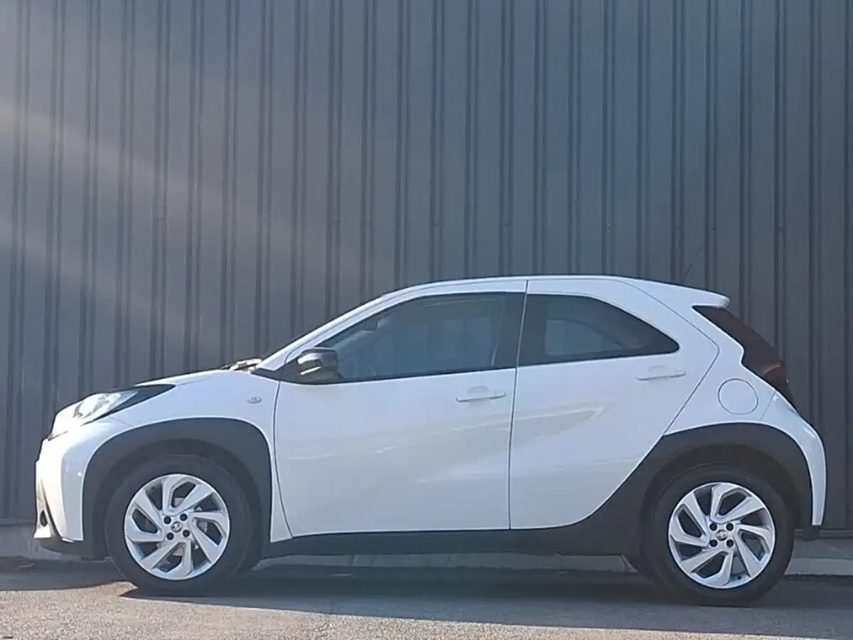 2022-toyota-aygo-x-10-vvt-i-pure-big-3