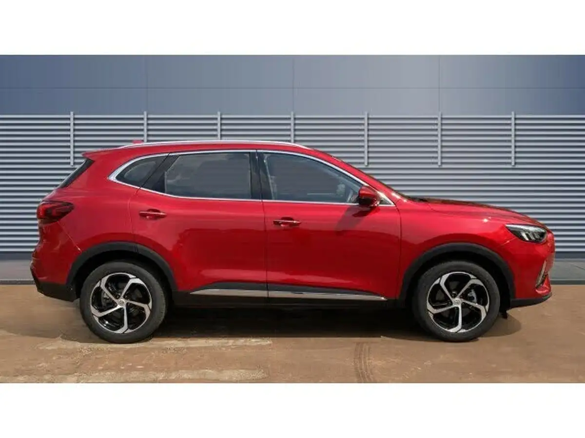 2024-mg-hs-15t-gdi-se-162ps-1490cc-big-4