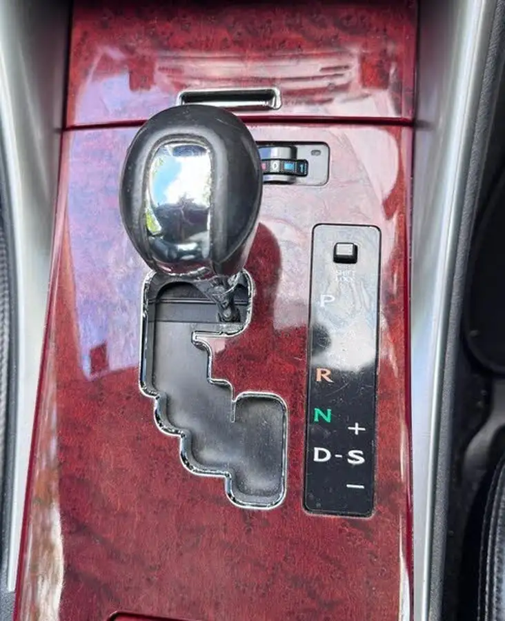 2008-lexus-is-250-25-se-auto-big-37