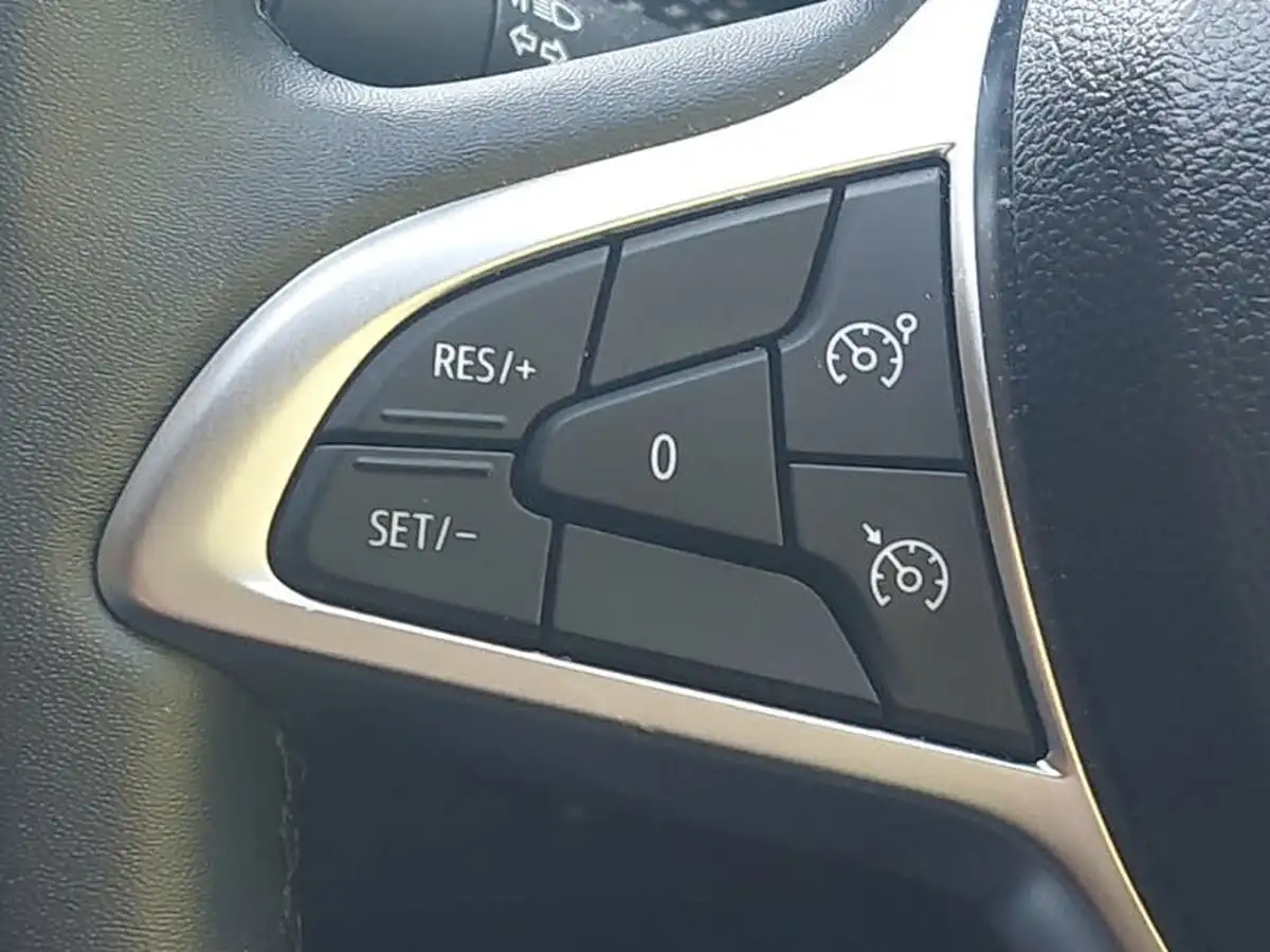 2022-dacia-sandero-stepway-10-tce-comfort-90bhp-big-17