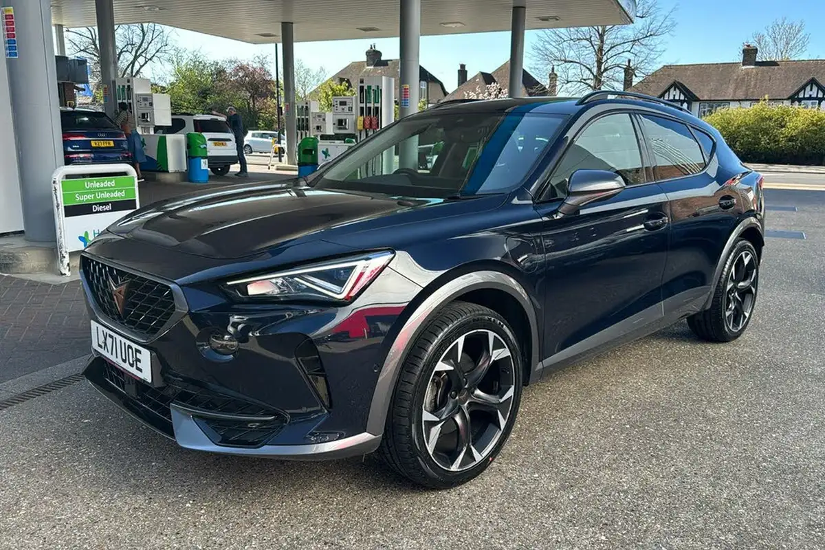 2021-cupra-formentor-14-e-hybrid-v2-big-23