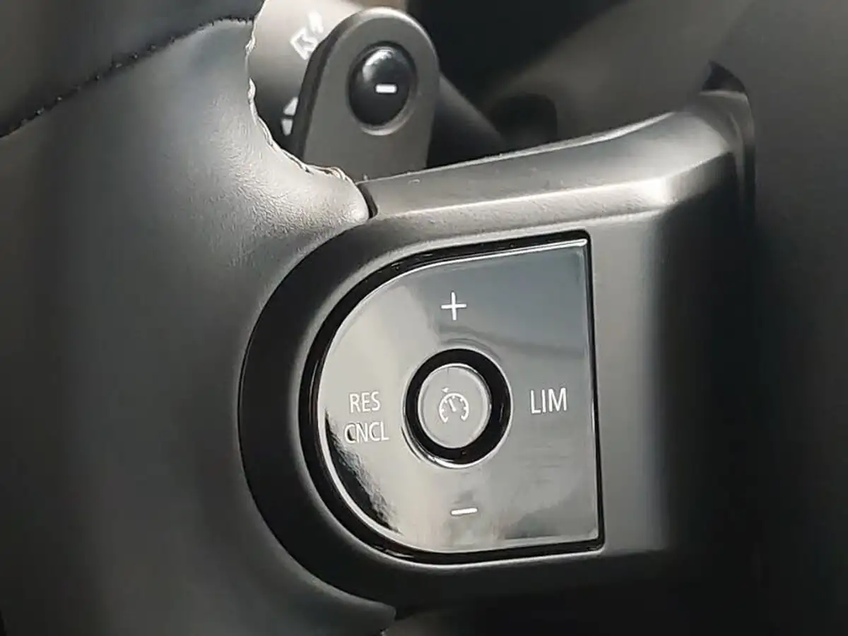 2023-mini-cooper-20-cooper-s-exclusive-premium-auto-hatchback-5d-auto-big-17