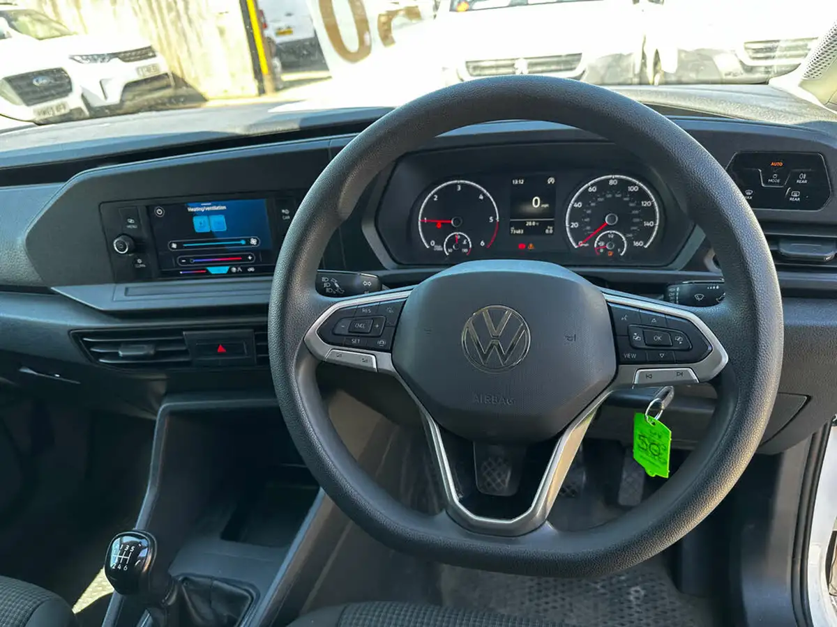 2021-volkswagen-caddy-20tdi-c20-cargo-commerce-102pseu6d-big-16