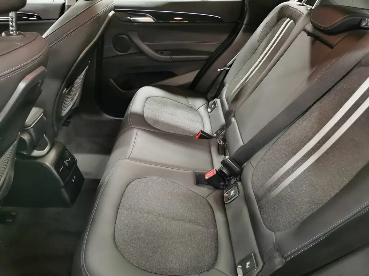 2020-bmw-x1-15-xdrive-25e-phev-sport-big-25