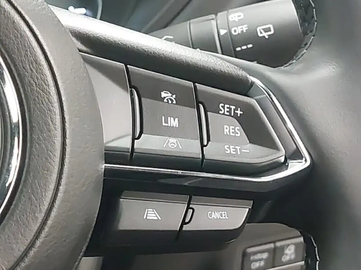2023-mazda-cx-5-20-takumi-big-13