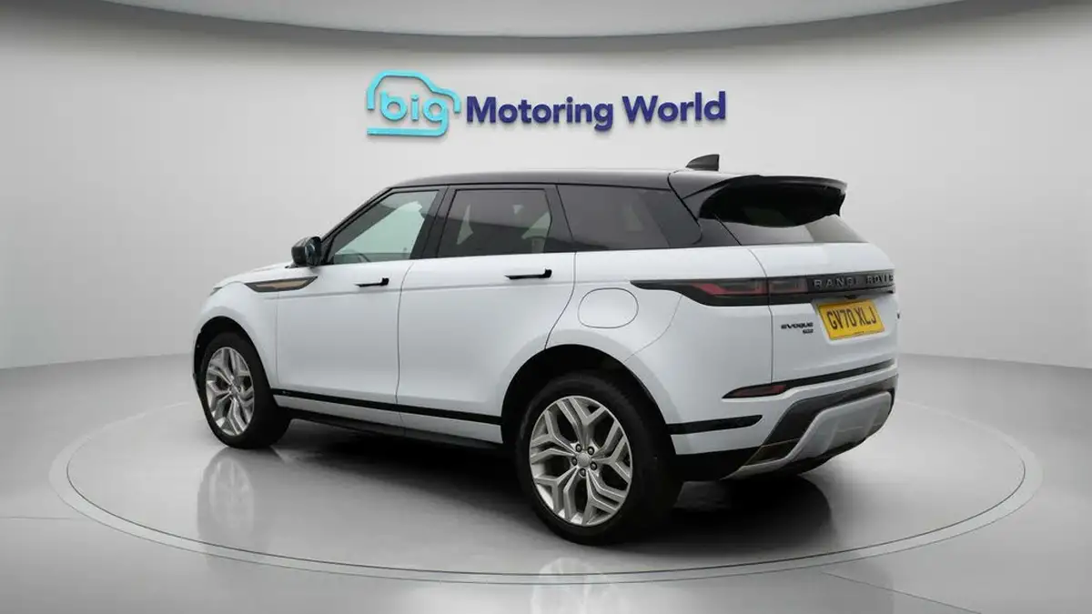 2021-land-rover-range-rover-evoque-15-p300e-r-dynamic-se-big-5