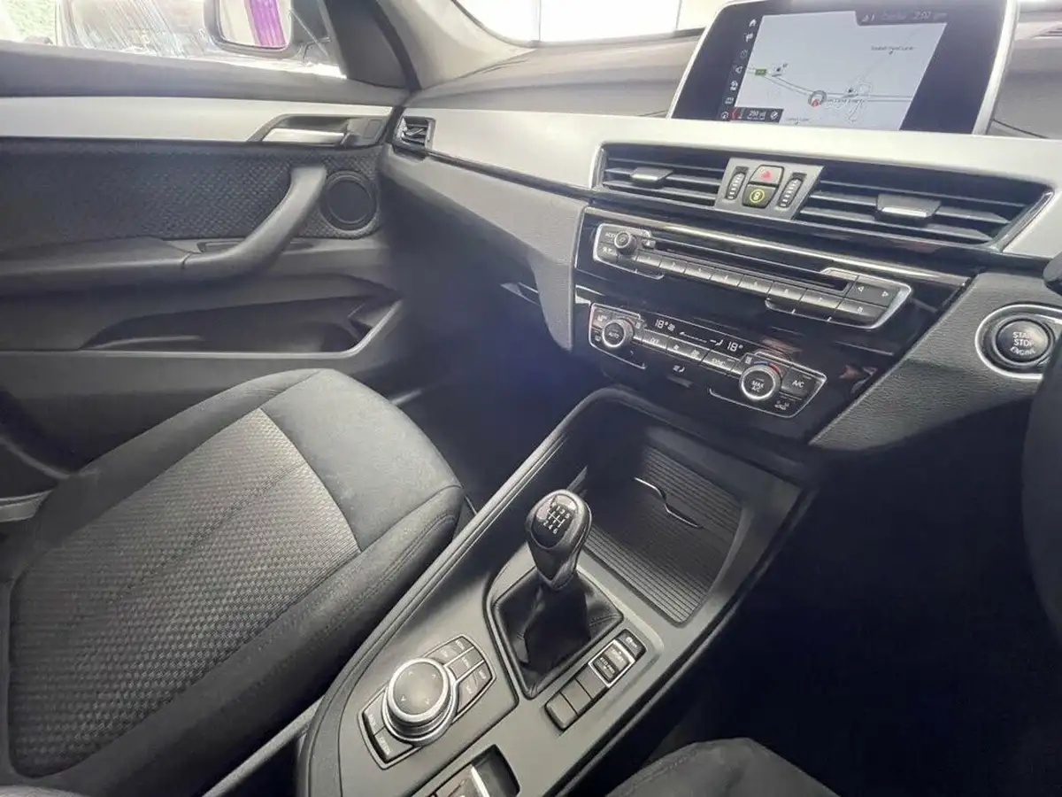 2019-bmw-x1-15-sdrive18i-se-big-43