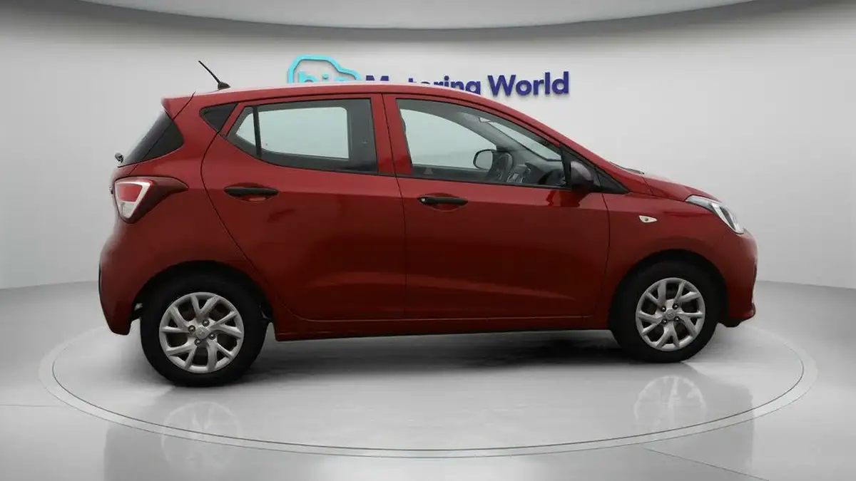 2019-hyundai-i10-10-s-big-8