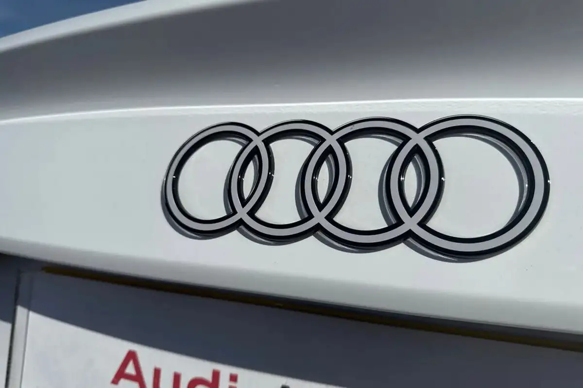 2024-audi-a3-15-30-tfsi-sport-saloon-4d-big-36