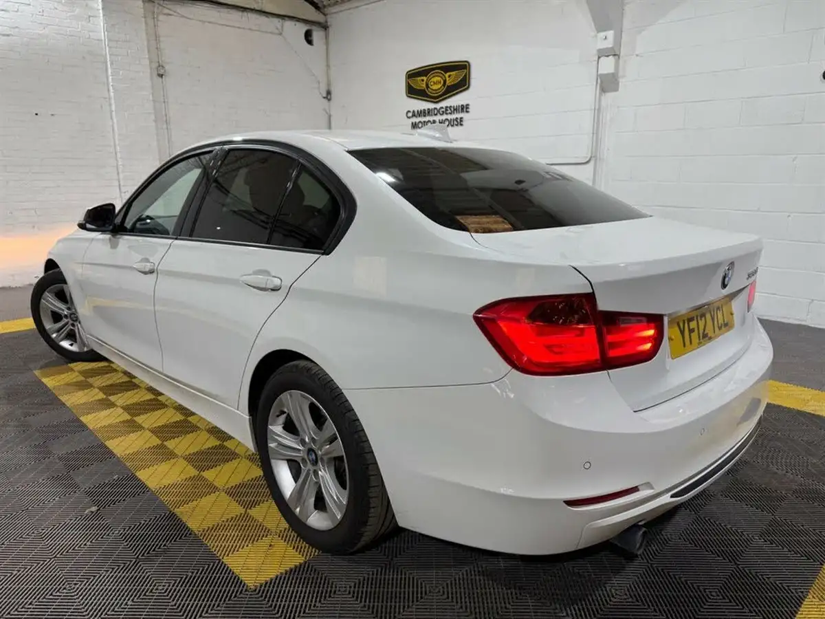 2012-bmw-3-series-20td-320d-sport-184bhp-ss-saloon-4d-big-1