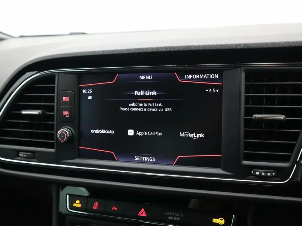 2020-seat-leon-15-tsi-evo-fr-black-edition-150ps-hatchback-dsg-big-32