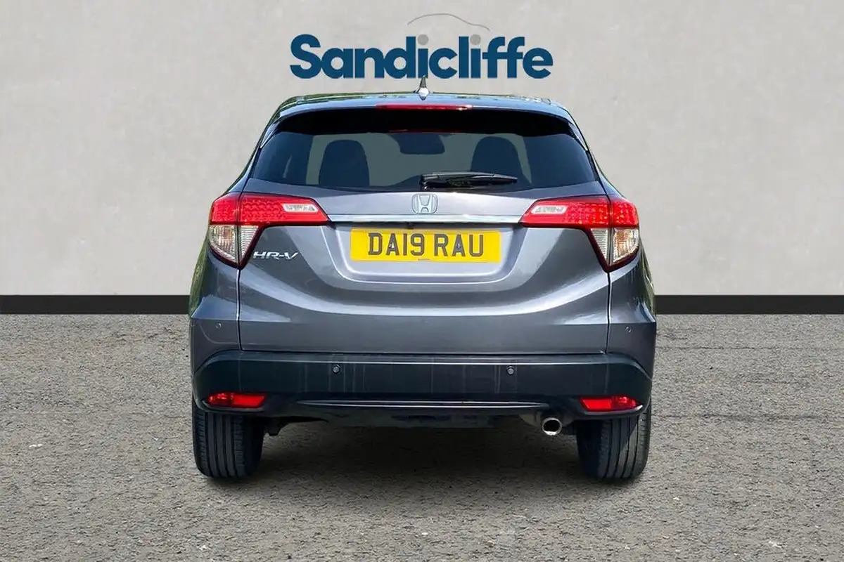 2019-honda-hr-v-15-i-vtec-se-cvt-big-4